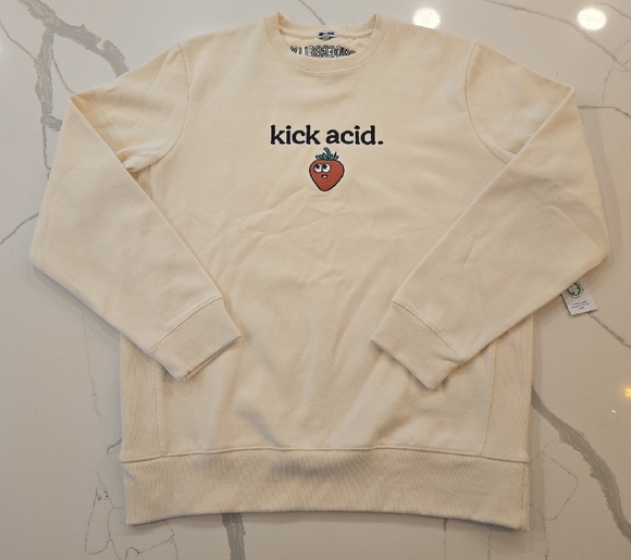 NWT Mesa & Wonderbelly Organic Embroidered Streetwear  Sweatshirt Size Large - Picture 1 of 9